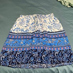 Skirt from Loft in size S.